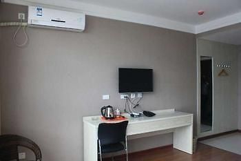 Feiyingte Hotel Gucheng  ภายนอก รูปภาพ